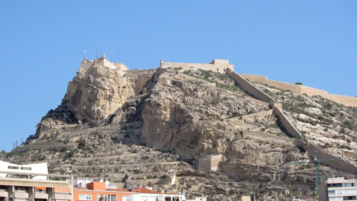 Castillo Santa Bárbara de Alicante. EP.