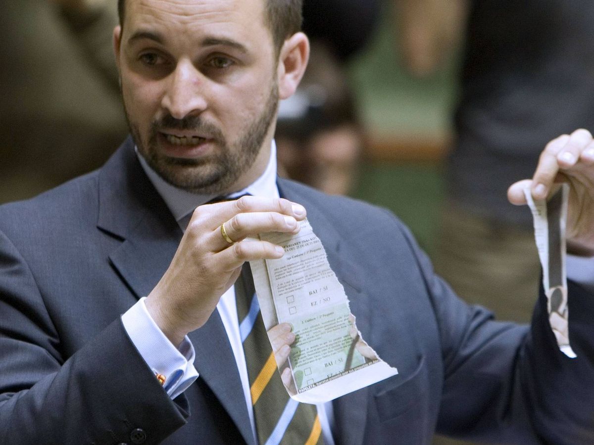 Santiago Abascal en el Parlamento Vasco. Imagen de archivo. DENAES