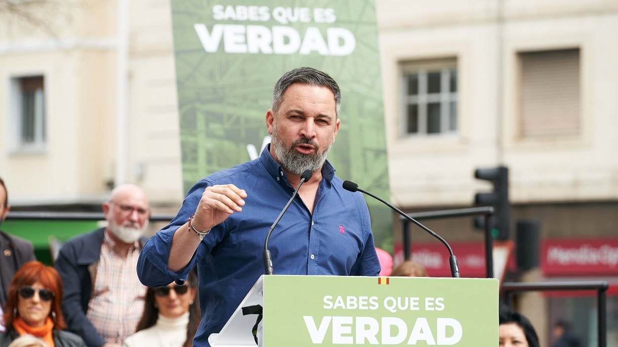 El lider de Vox, Santiago Abascal, en un acto de campaña electoral en Vitoria Gasteiz, País Vasco. EP