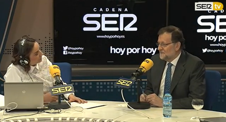 Rajoy no ha querido ni descartar ni confirmar su presencia en un debate a cuatro en una entrevista en la SER. Captura vídeo SER