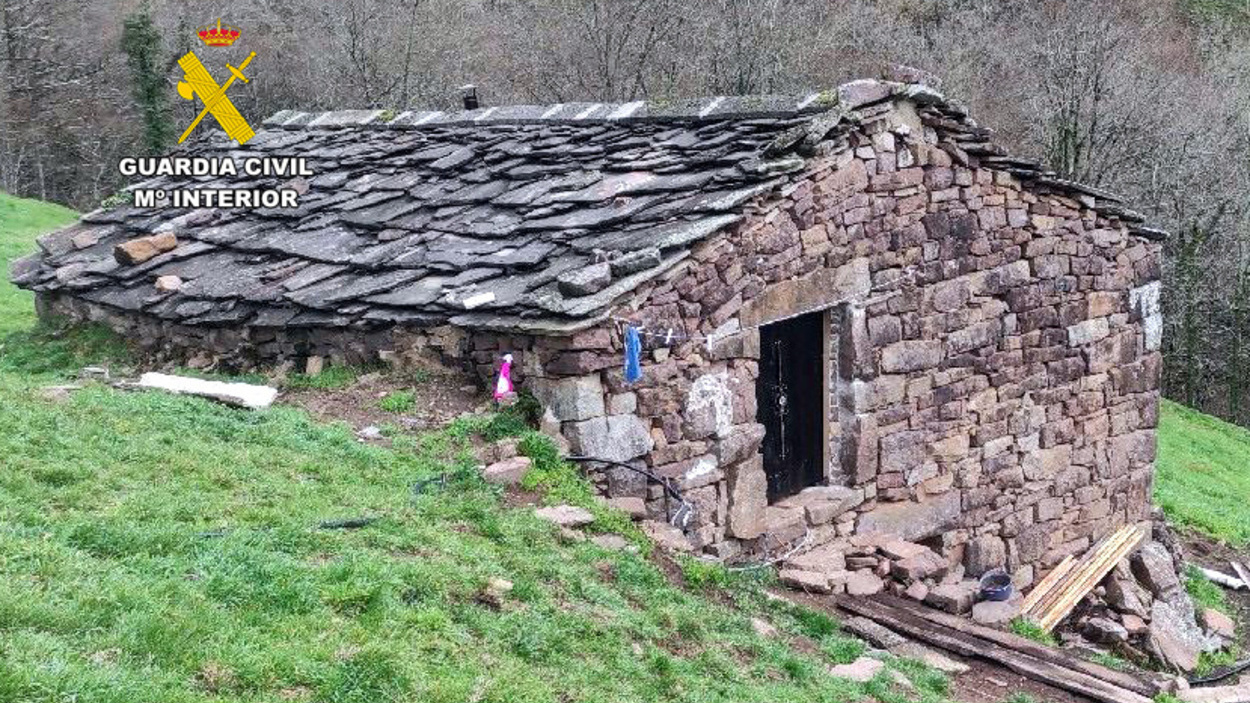 Cabaña donde se encontraban la mujer finlandesa y su hijo en Vega de Pas (Cantabria). Europa Press