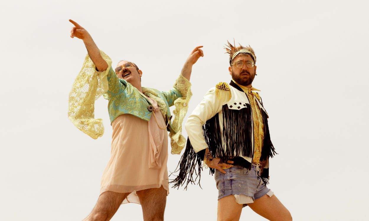 Ojete Calor presenta Collar Fular