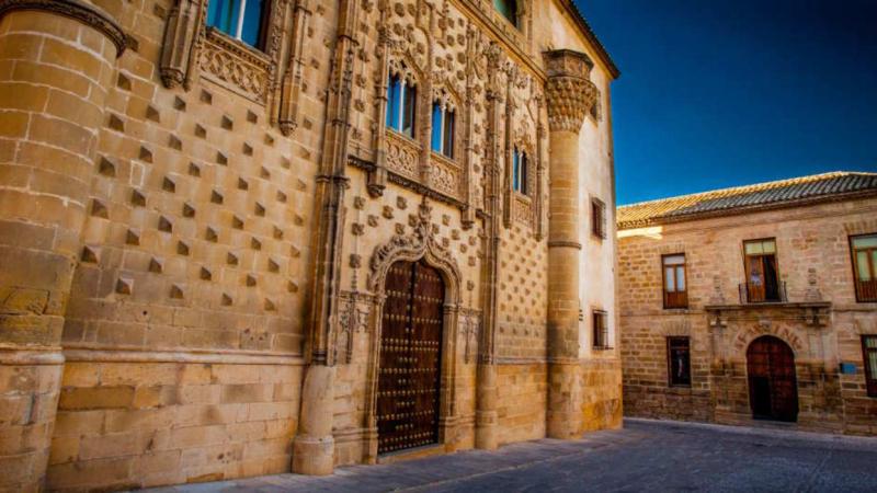 Baeza, declarada Patrimonio de la Humanidad, cuenta con importantes monumentos renacentistas. (Foto: Sitoh Ortega /Diputación Provincial de Jaén) Baeza, declarada Patrimonio de la Humanidad, cuenta con importantes monumentos renacentistas. (Foto: Sitoh Ortega /Diputación Provincial de Jaén)
