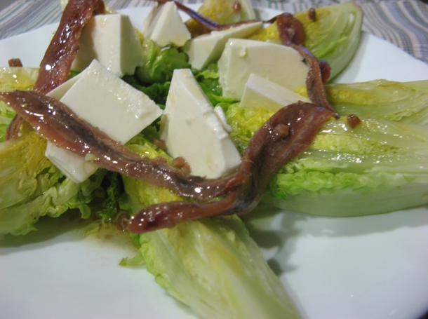 Aperitivos diversos y arroz caldoso con colas de langosta