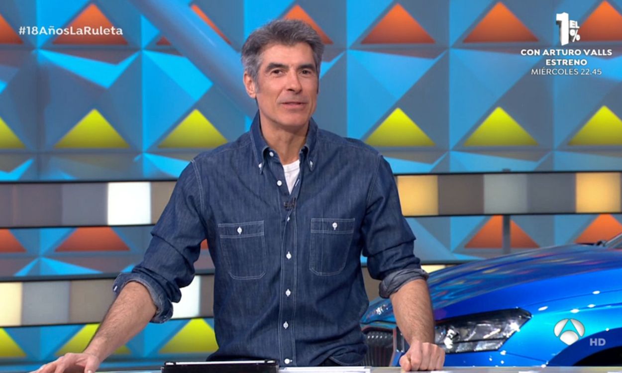 Jorge Fernández comunica un cambio de reglas en 'La Ruleta de la Suerte'. Atresmedia Televisión
