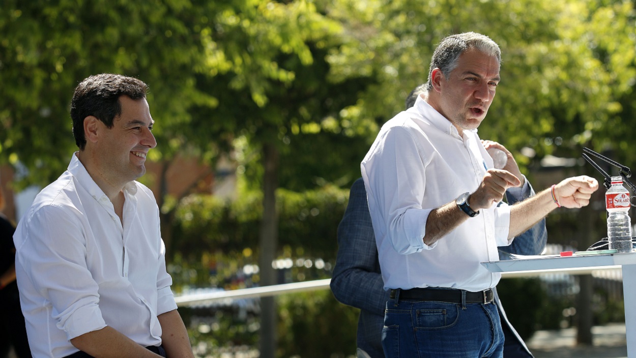 Juanma Moreno Bonilla y Elías Bendodo, juntos en una imagen de archivo. EP.