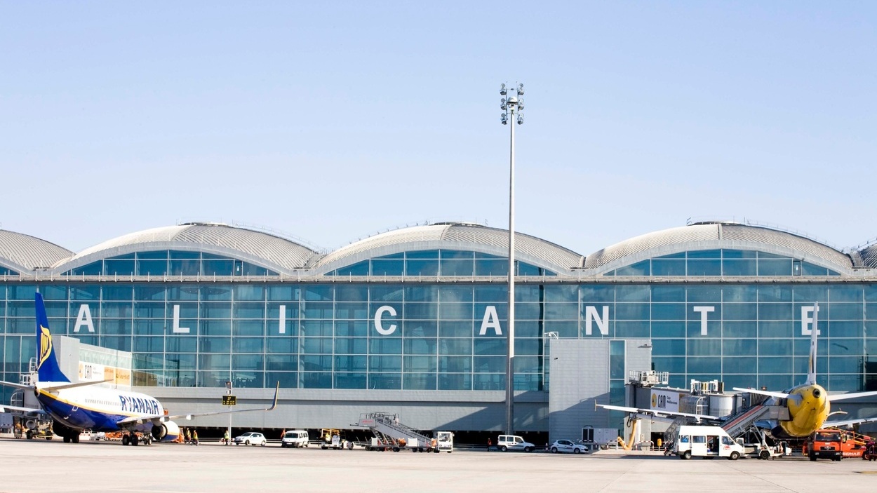 Aeropuerto de Alicante-Elche Miguel Hernández. Europa Press