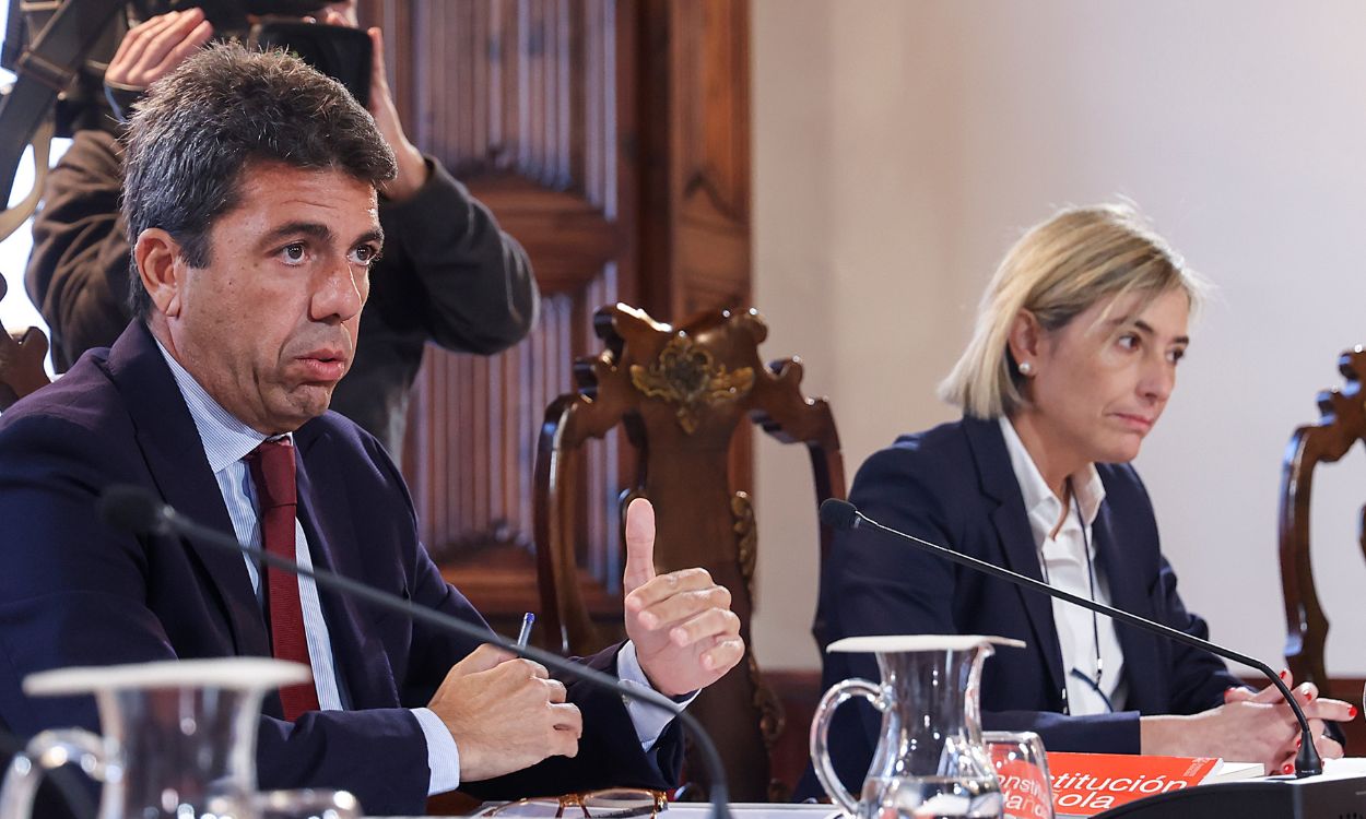 El 'president' de la Generalitat, Carlos Mazón y la consellera de Justicia, Elisa Núñez. EP