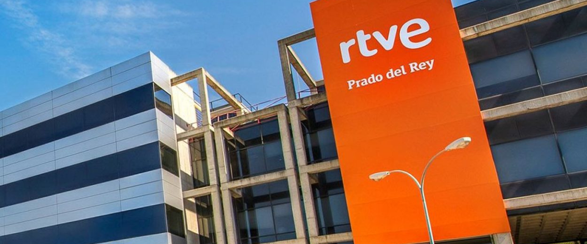 Vox amenaza con violencia a RTVE: "Sólo tenemos una duda, si entramos en Torrespaña con motosierra o lanzallamas"