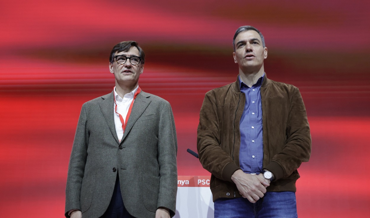 Pedro Sánchez y Salvador Illa. EP