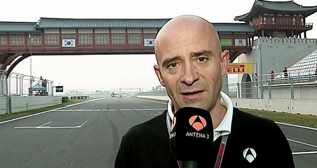 Antonio Lobato en sus tiempos de la Fórmula 1, en sus tiempos en Antena 3.., volantazo!