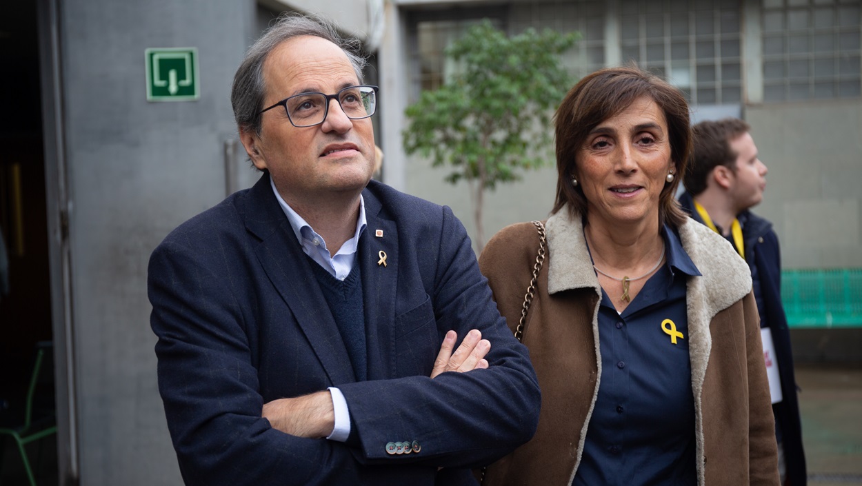 El presidente de la Generalitat, Quim Torrá, junto a su mujer, Carola Miró. EP/Archivo.