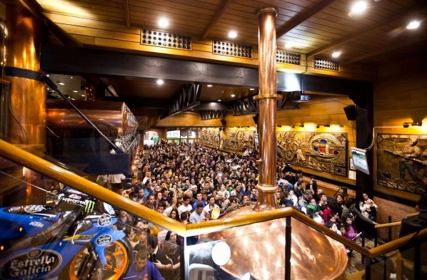 Shurmanos de A Coruña, la cervecería más grande de España