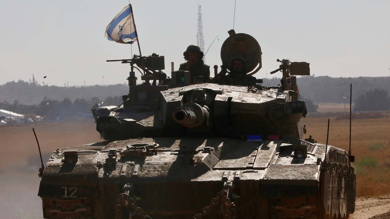 Israel toma el control del lado palestino del paso fronterizo de Rafah. EP