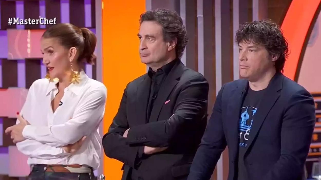 Salen a la luz nuevas denuncias de la "frialdad" que se vive en 'MasterChef' detrás de las cámaras. TVE