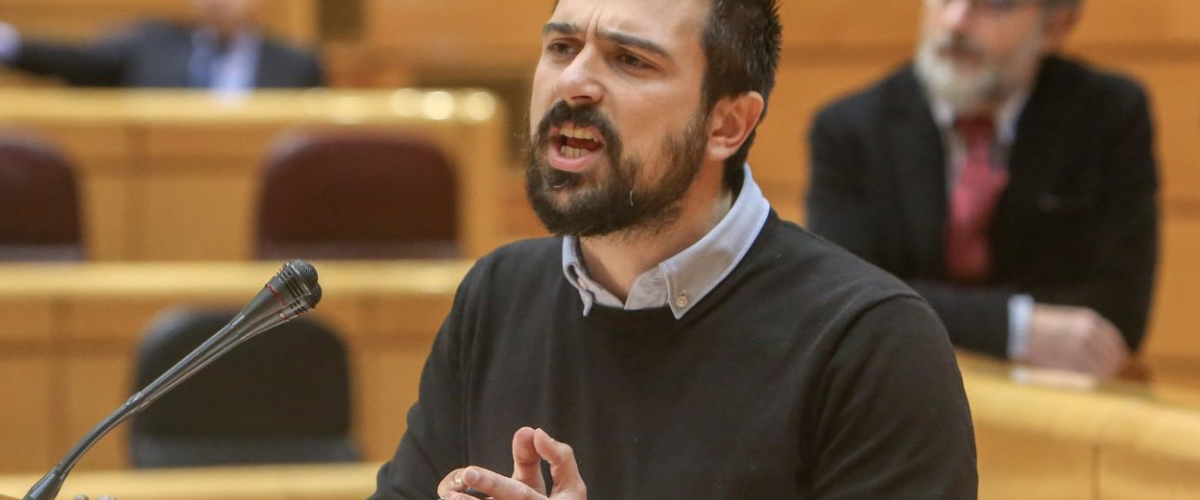 Espinar destroza el relato de Ayuso y Miguel Ángel Rodríguez sobre la sentencia del fiscal: «Es acojonante» Espinar destroza el relato de Ayuso y Miguel Ángel Rodríguez sobre la sentencia del fiscal: «Es acojonante»