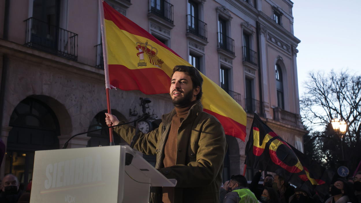 El PSOE estudia denunciar a Gallardo por sus “intolerables acusaciones”. EP.
