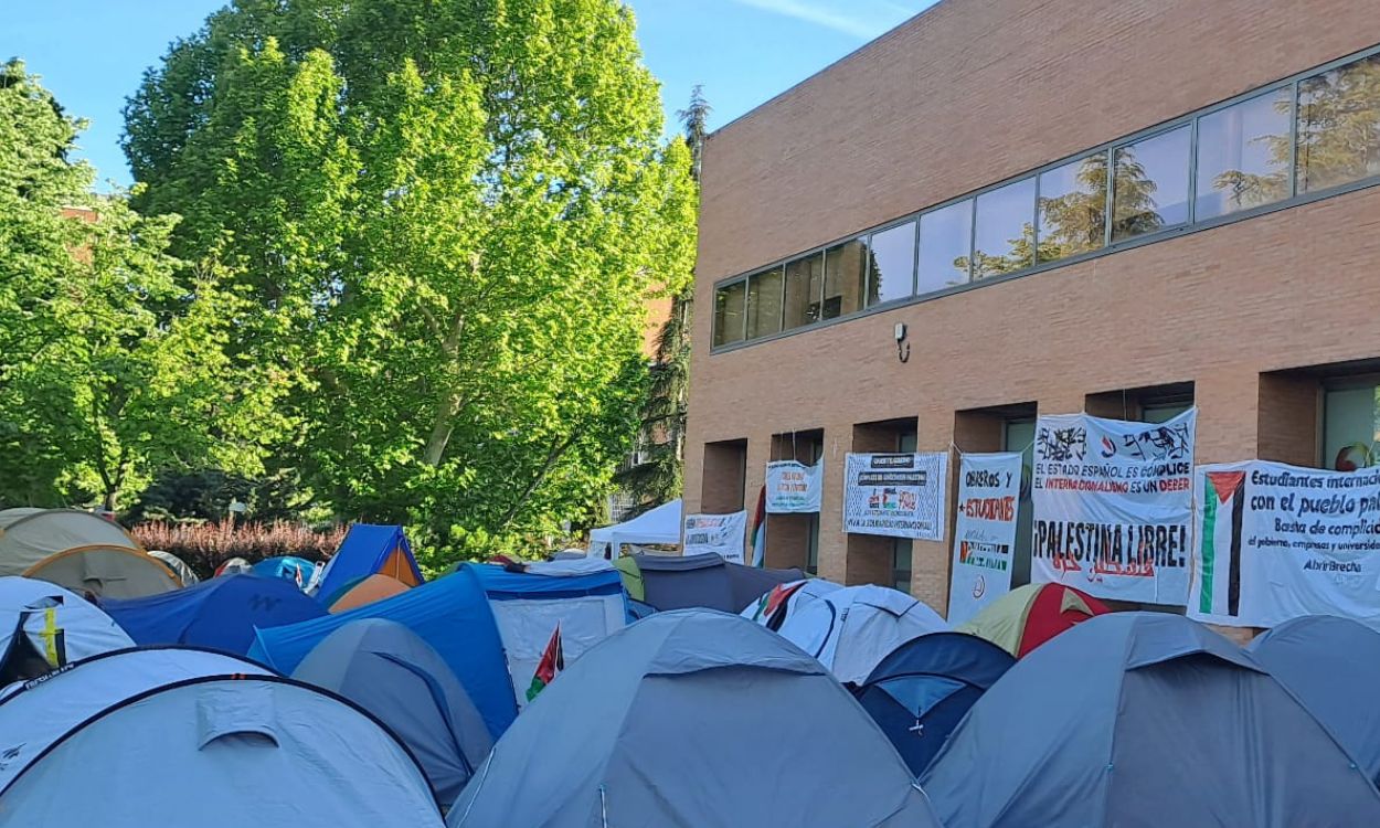 Alumnos acampados en la Complutense de Madrid en solidaridad con Palestina