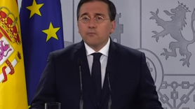 Albares durante su declaración institucional