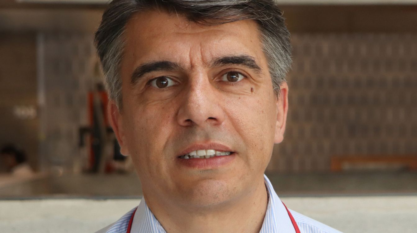 Didier Cabanes, biólogo molecular del Instituto de Investigação e Inovação em Saúde de la Universidade do Porto