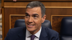 El pesidente del Gobierno, Pedro Sánchez, antes de subir al atril del Congreso de los Diputados. EP. 