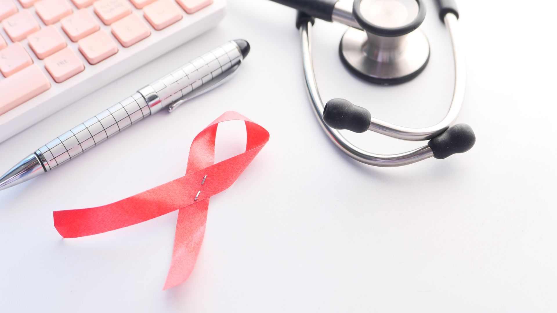 Indetectable e intransmisible: la extraordinaria carrera contra el VIH