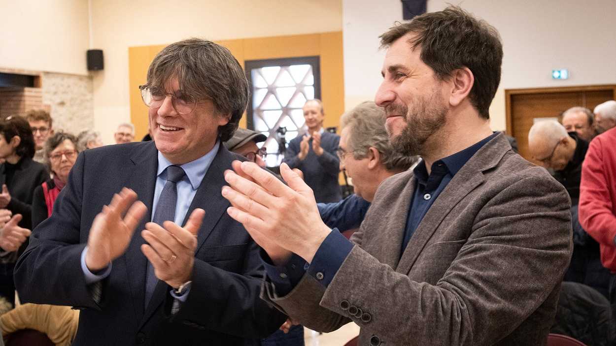 Carles Puigdemont y Toni Comín, expresident de la Generalitat y candidato de Junts. EP