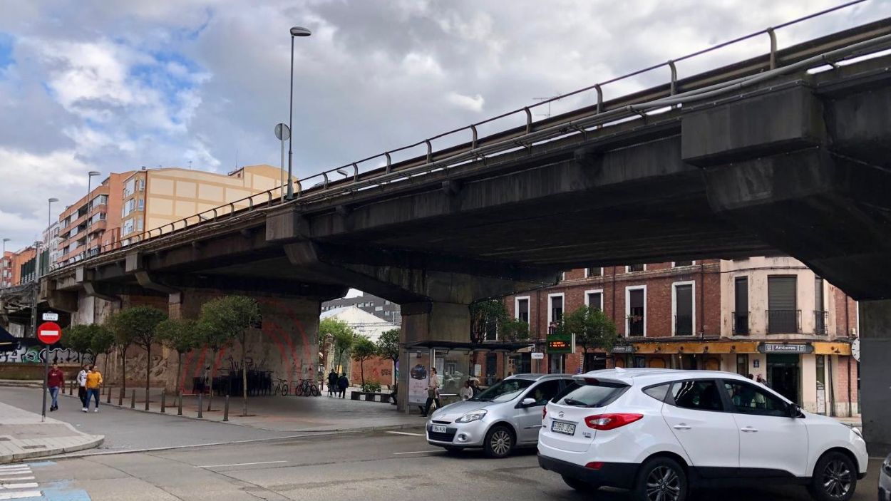 El Arco de Ladrillo en la estación de Valladolid. Imagen Franca Velasco.