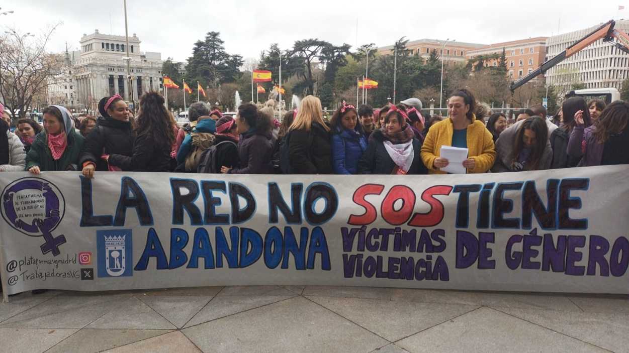 Trabajadoras de la Red de Violencia de Género de Madrid se manifiestan el 8M. EP
