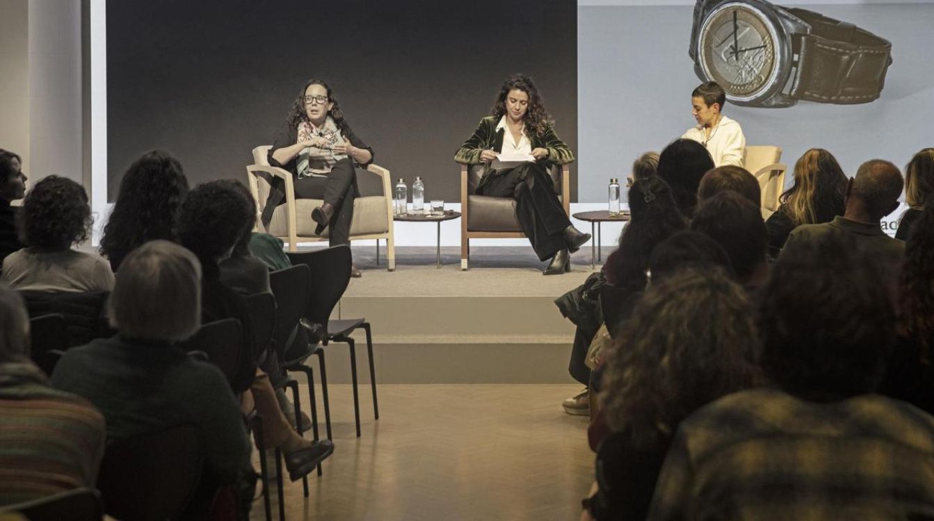 La pobreza de tiempo afecta sobre todo a las mujeres