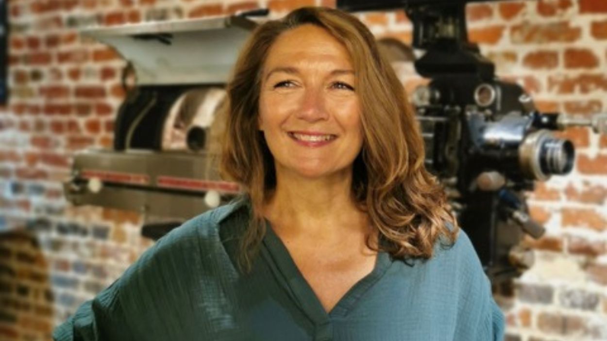 La cineasta francesa Caroline Vignal advierte del auge de la extrema derecha: "Si quieren matar el cine, ocurrirá rápido". Caroline Vignal 