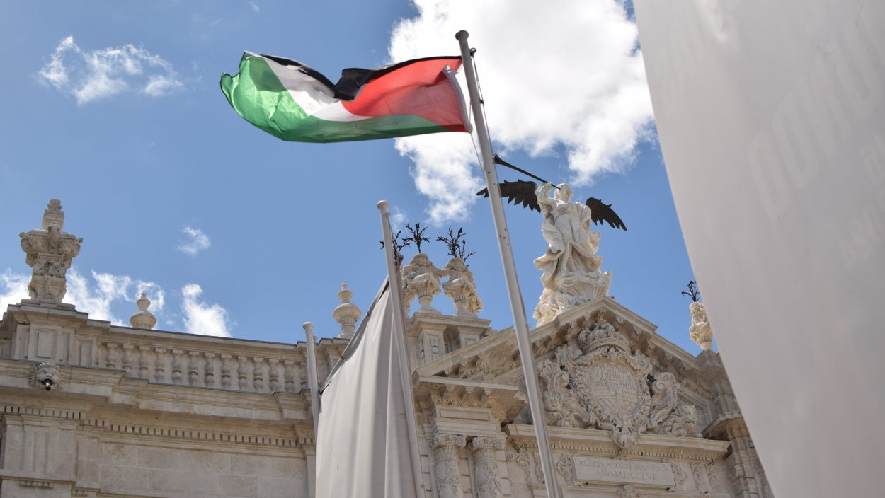 Imagen de los primeros días de acampada propalestina en la Universidad de Sevilla.