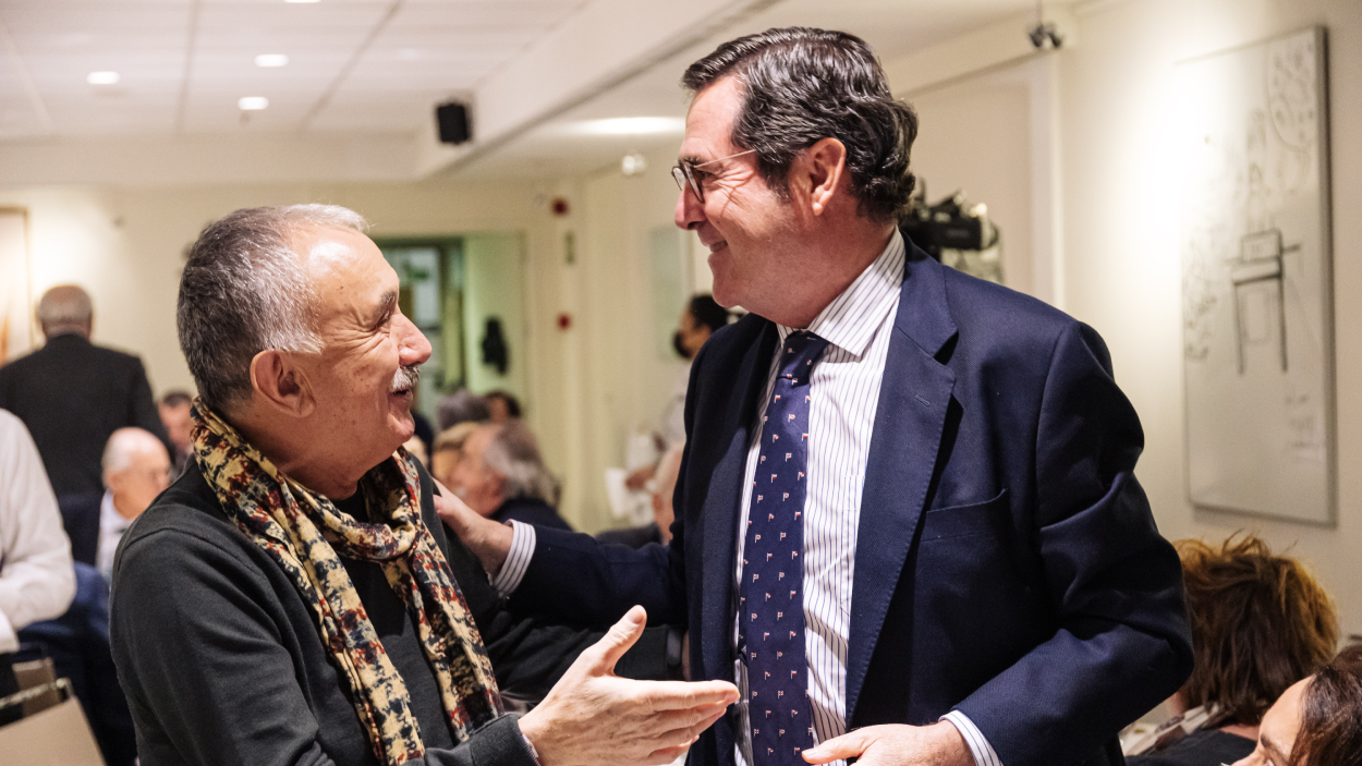 Pepe Álvarez, secretario general de UGT, con Antonio Garamendi, presidente de la CEOE. EP