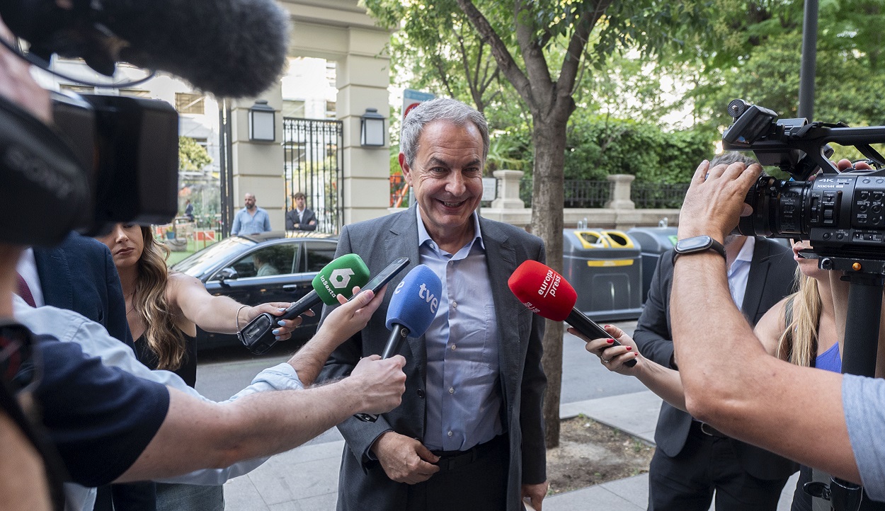 Zapatero celebra la renovación del CGPJ. EP