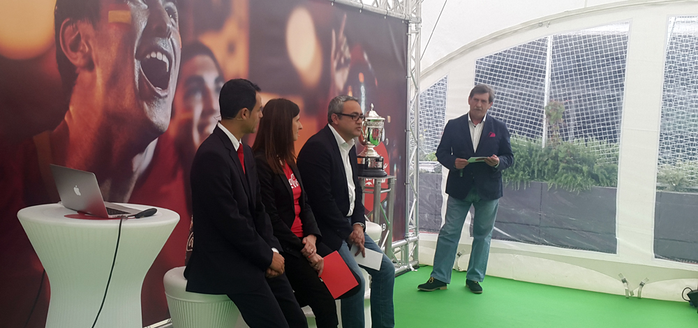 De izquierda a derecha, Carlos Velasco, Esther Morillas, Jorge Garduño e Iñaki Cano.