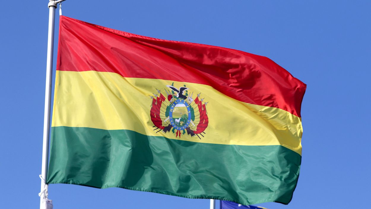 Bandera oficial de Bolivia. EP.