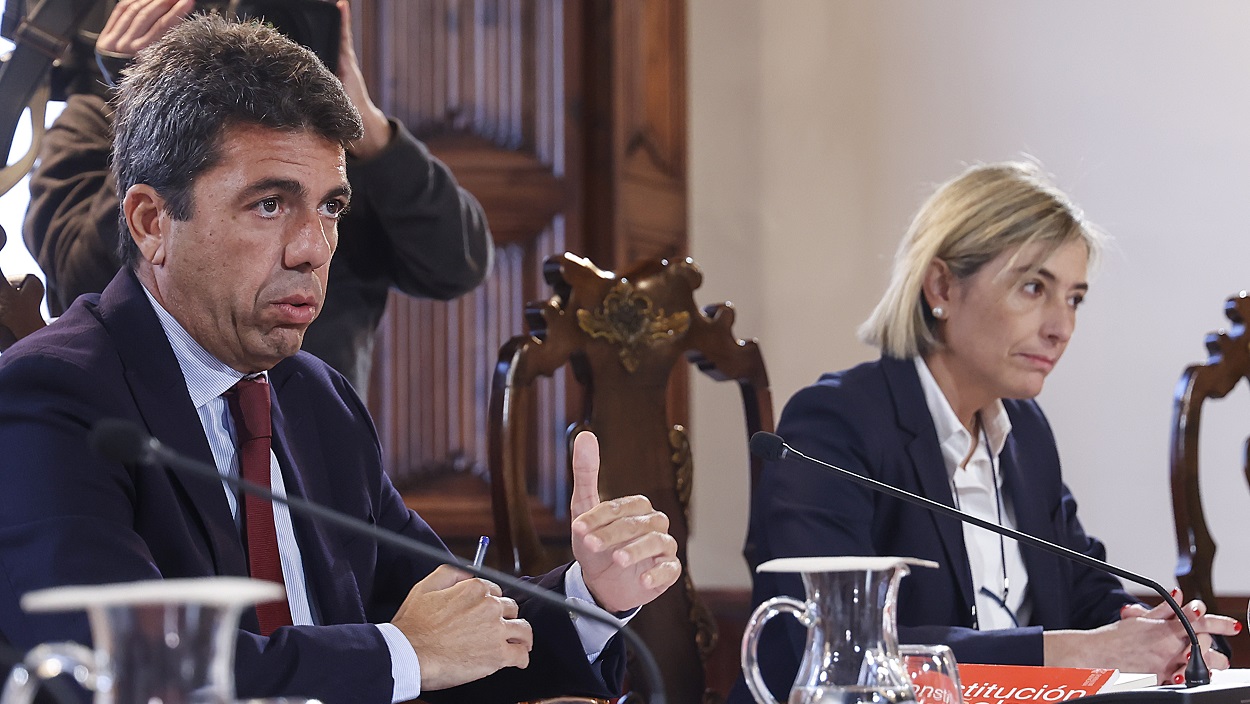 El presidente de la Generalitat de Valencia, Carlos Mazón, y la consejera de Justicia, Elisa Núñez. EP/Archivo.