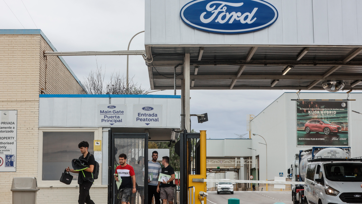Ford pacta el ERE: prejubilaciones a los 53 años y hasta 40.000 euros de indemnización. EP