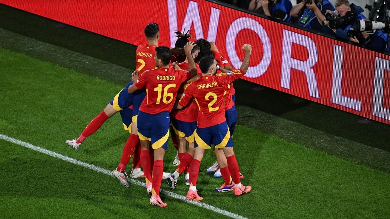La Selección Española celebra un gol en el encuentro contra Georgia. EP. 