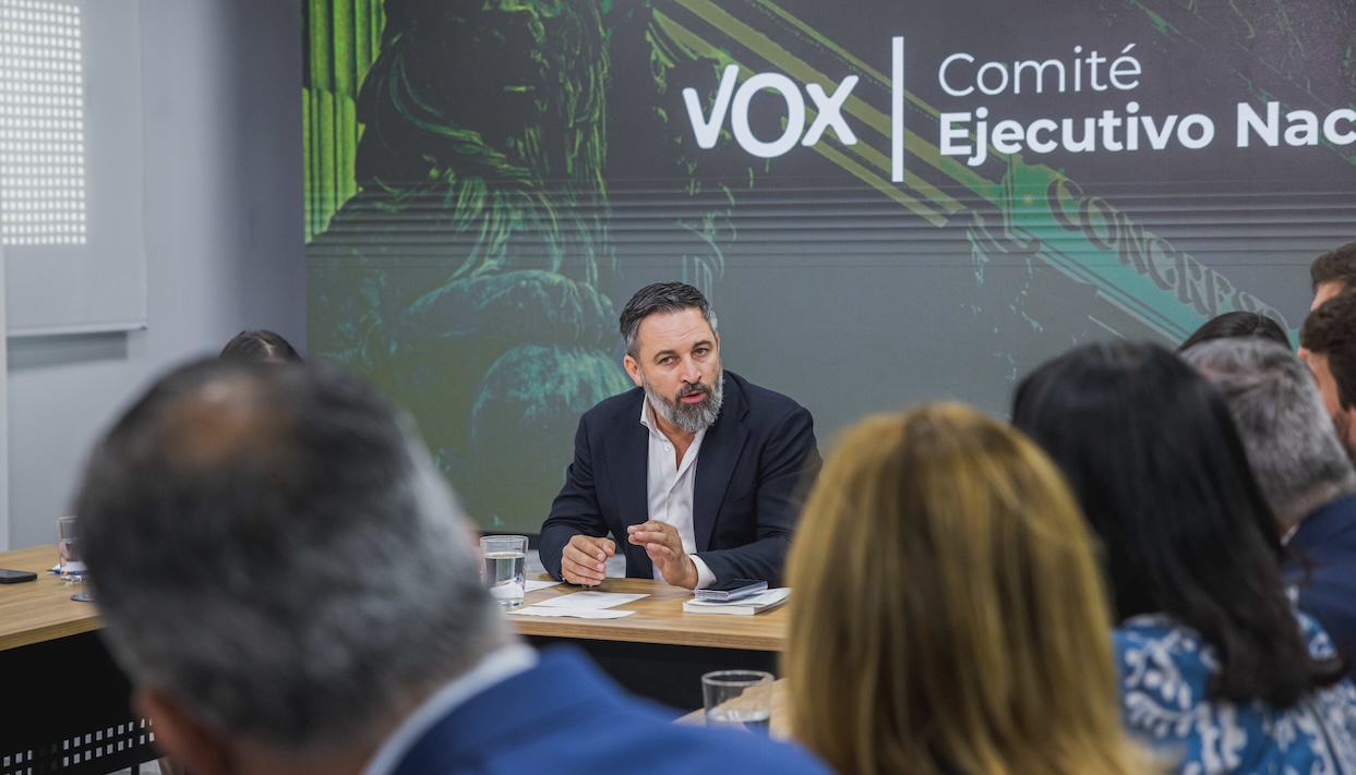 Abascal en la reunión de Vox. EP