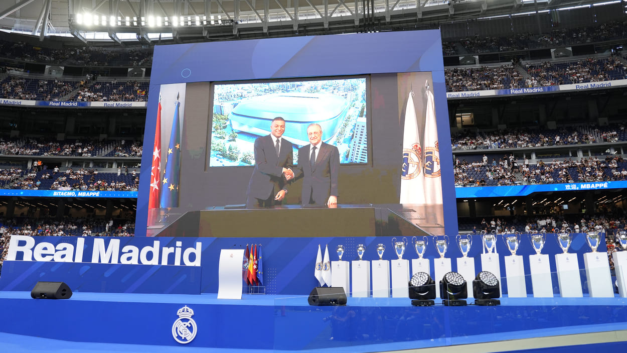 Presentación de Kylian Mbappé en el Bernabéu. EP. 