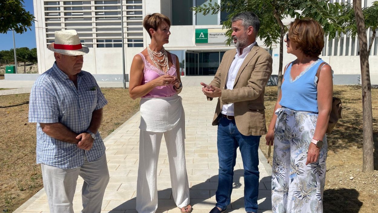 La crisis de la sanidad andaluza el material sanitario del Hospital de Estepona se está caducando (1) La crisis de la sanidad andaluza el material sanitario del Hospital de Estepona se está caducando (1)