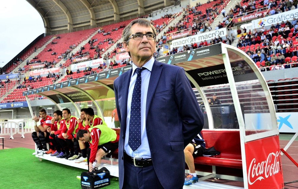 El entrenador gallego durante uno de los partidos de esta temporada del R.C.D. Mallorca. 