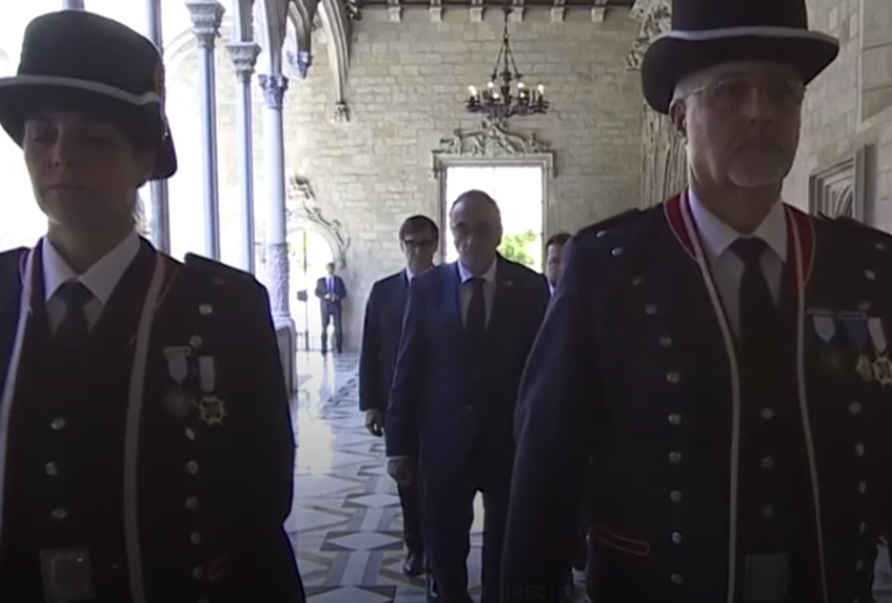 Toma de posesión de Salvador Illa