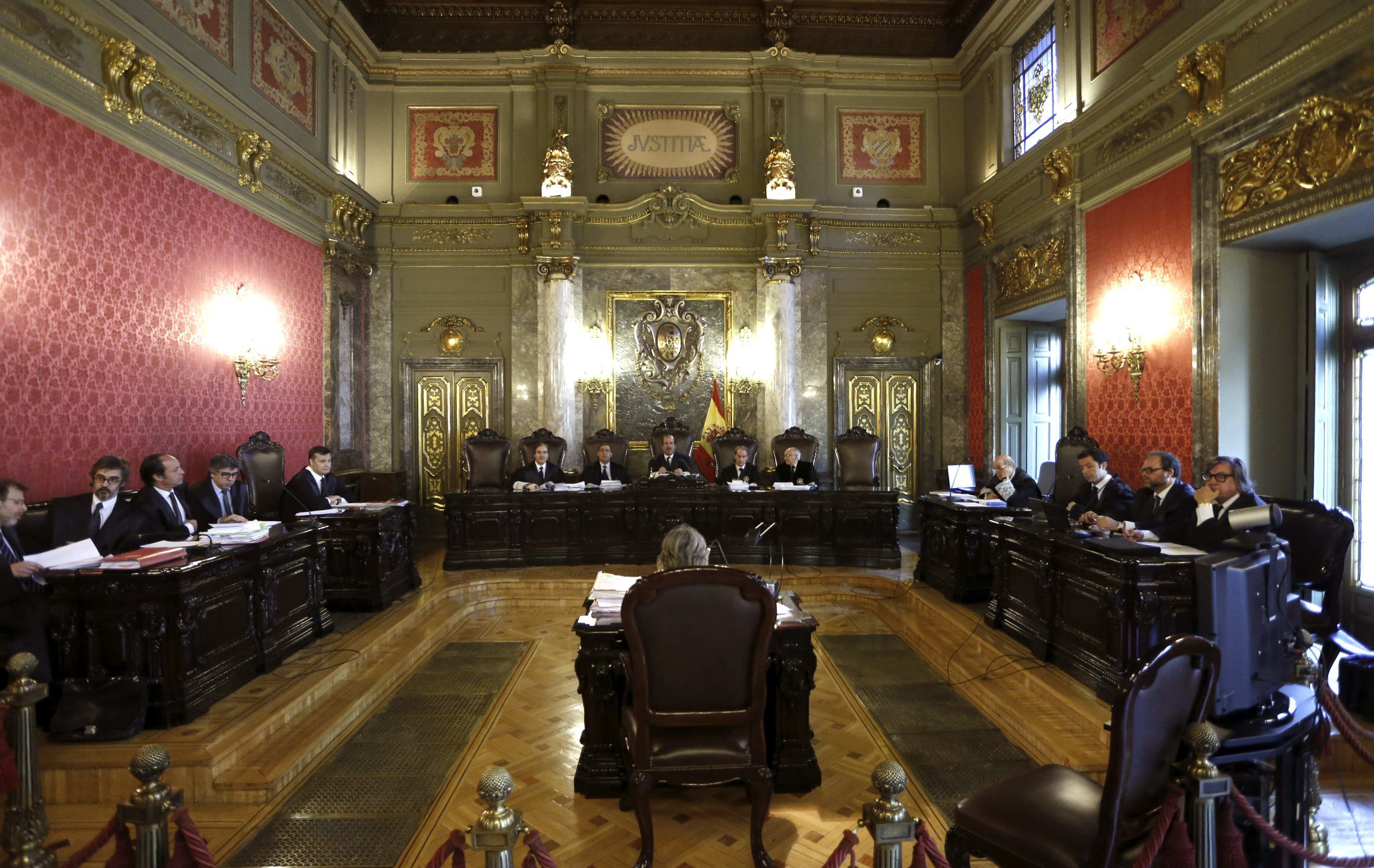 Vista general del Tribunal Supremo en la vista de los recursos presentados contra la condena a un año para los exresponsables del Palau.