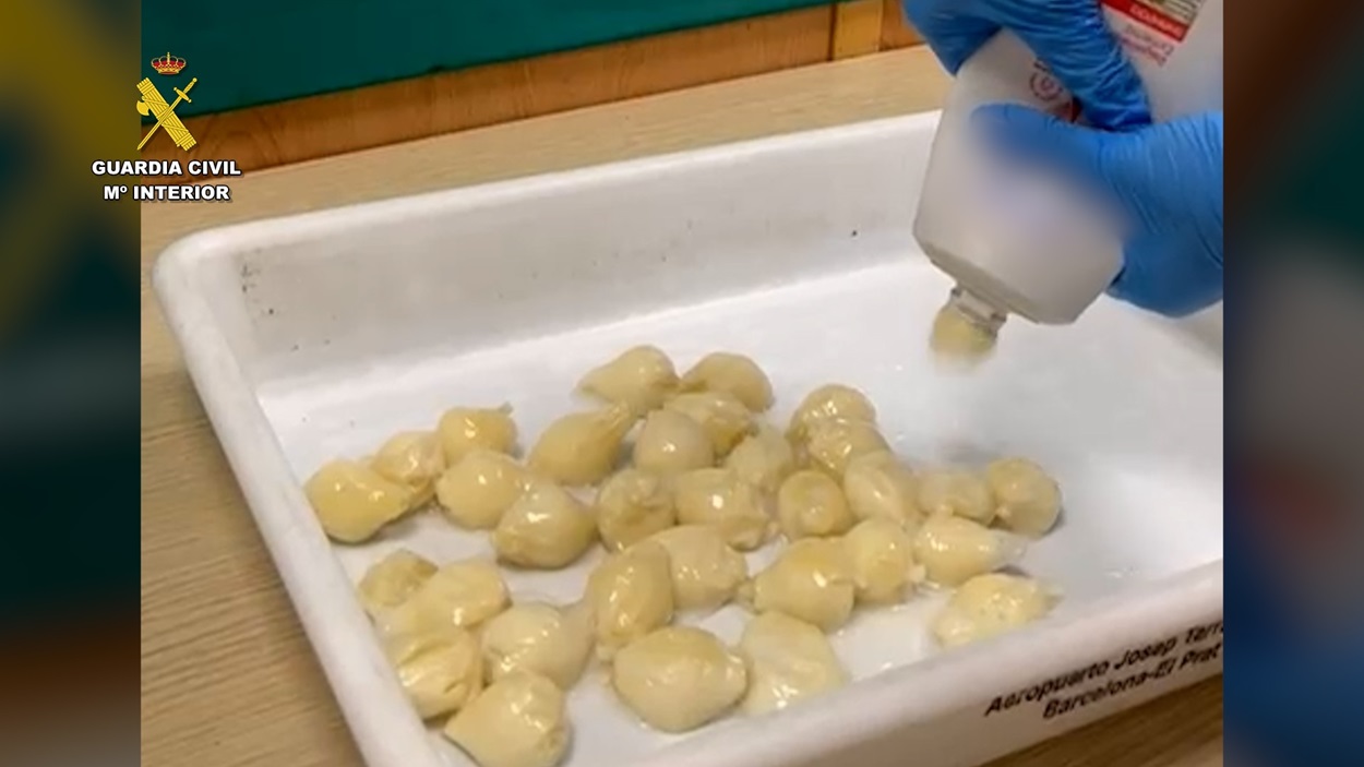 Bolas de cocaína. EP