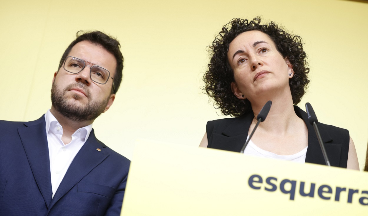 Marta Rovira y Pere Aragonès en una rueda de prensa. EP