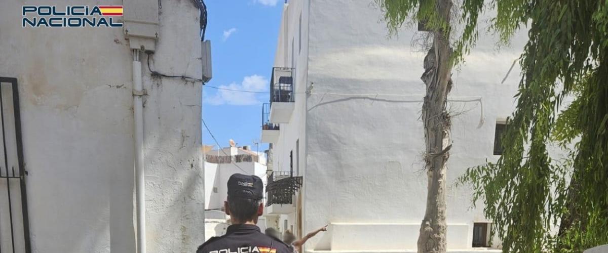 La Policía Nacional detiene a una pareja en Ibiza tras cometer un robo ...