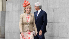 Esperanza Aguirre y su marido, Fernando Ramírez de Haro, en la boda de José Luis Martínez Almeida. EP