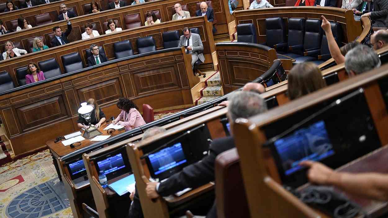 Nuevo curso político con los retos y oportunidades de cada partido para su 'vuelta al cole'. EP